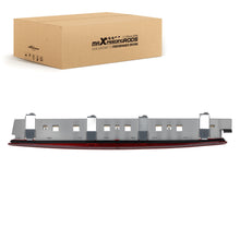 Load image into Gallery viewer, Red LED Rear High Level Third Brake Light geschikt voor Mercedes Benz C Class W203 01-07