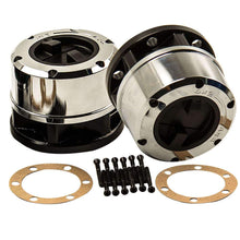 Load image into Gallery viewer, Set of 2 26-tooth Manual Locking Hubs suitable for Kia Sportage 4WD/ 4x4 1995-200