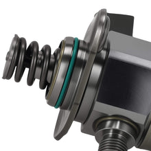 Load image into Gallery viewer, High-pressure pump suitable for Audi A1 A3 A4 A5 Q2 Q3 1.4 TSI TFSI 2013-2020 04E127025D