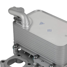 Load image into Gallery viewer, OIL COOLER ENGINE OIL COOLER front suitable for Audi A4 A5 A6 A7 A8 Q5 Q7 suitable for VW Touareg 3.0 059117015P