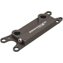 Load image into Gallery viewer, AN10 Aluminum Oil Sandwich Adapter suitable for Jeep Wrangler Cherokee 2011-2013