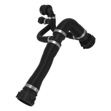 Load image into Gallery viewer, Koelvloeistof radiateur slang boven geschikt voor BMW 525i 530i E60 2004-2005 17127519255