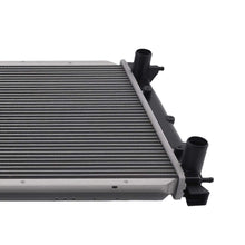 Load image into Gallery viewer, Alu Radiator Bus suitable for VW T4 Transporter/Caravelle 1.9 2.0 2.4 1990-2003