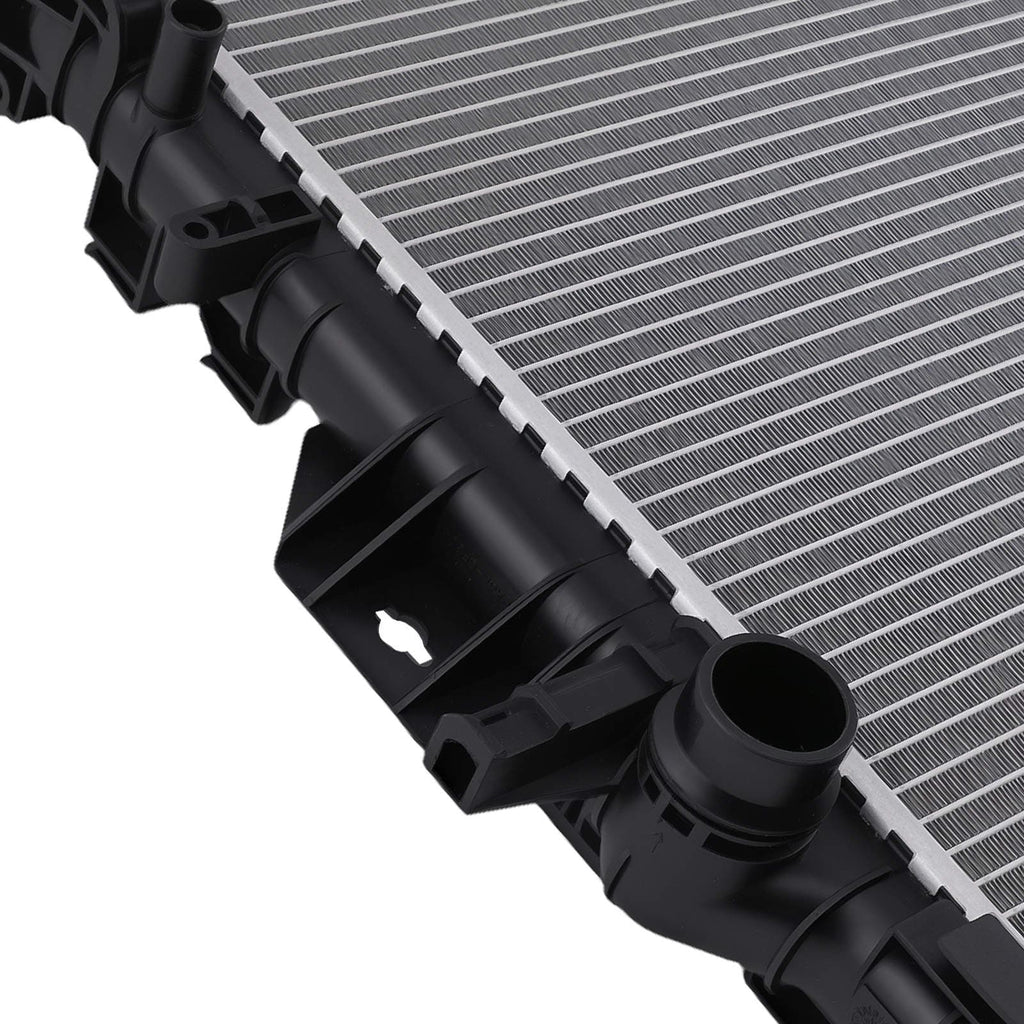 Aluminum Radiator suitable for Land Rover Discovery Sport 2015-2018 6G918005AB