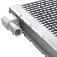 Load image into Gallery viewer, Aluminum Radiator suitable for BMW X5 E70 F15 F85 2.0L 3.0L 2016-2018 7576273