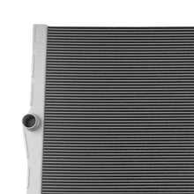 Load image into Gallery viewer, 1-Row Aluminum Radiator suitable for BMW X5 E70 3.0L 4.8L 2007-2010 17117585036