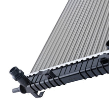 Load image into Gallery viewer, Aluminum Radiator suitable for Ford Fiesta 1.2L 1.3L 1.4L 2001-2008 1152149