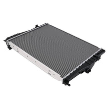 Load image into Gallery viewer, Radiator suitable for BMW 128i 325i 328i 330i 2006-2013 17117521048 Crossflow new
