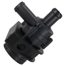 Load image into Gallery viewer, Electric Pump suitable for VW Transporter/Multivan T5 2.0L 03-15 7H0965561B