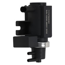 Load image into Gallery viewer, Pressure Converter Valve geschikt voor BMW 1 Convertible E88 Coupe E82 2007-13 11747805391